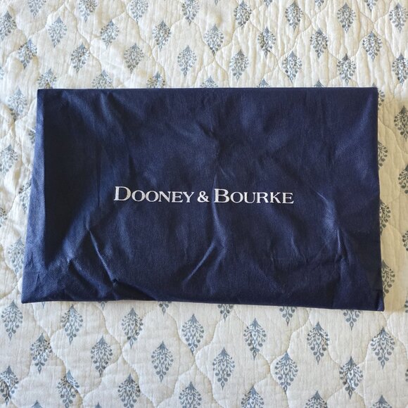 Dooney & Bourke Croco Embossed Leather Hobo Shoulder Bag Ivory Tan Trim - Picture 4 of 16